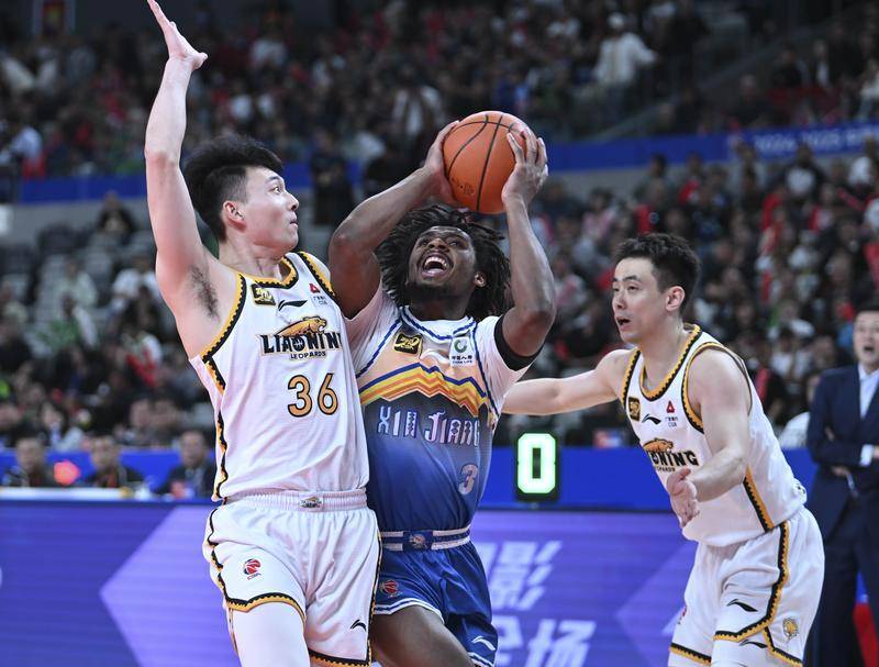 皇冠welcome注册账号_赵继伟22+5沙拉木16+7 辽宁3-0横扫新疆晋级四强