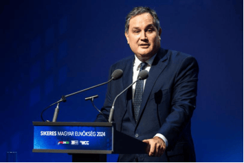 皇冠信用网结算日_匈牙利经济部长：“没看到能与中国媲美的美国投资潜力”皇冠信用网结算日，不会削弱与华经济联系