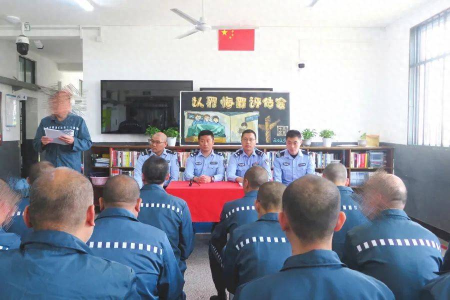 皇冠信用网登3_男子在上海监狱服刑11年皇冠信用网登3，出狱前才得知两位家人已病逝...极大生活困境，他深深担忧→