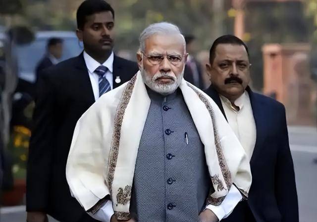 皇冠信用网APP下载_输给巴铁后皇冠信用网APP下载，印度派4邦代表窜台，解放军三线出击，莫迪大错特错