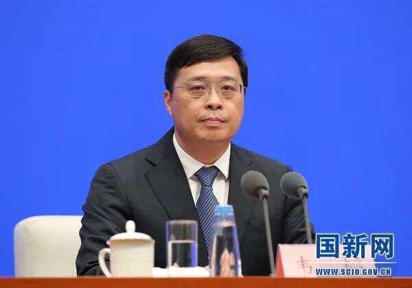 皇冠信用代理注册_韦韬代理广西壮族自治区主席