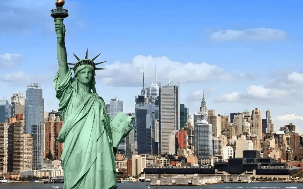 皇冠登一登二登三区别_特朗普对中国说话算话皇冠登一登二登三区别，8艘满载巨轮直奔中国，中美形势已逆转