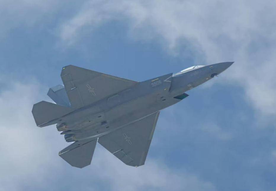 皇冠信用網_1668对325架！中日战机2025年的最新对比皇冠信用網，中国空军稳压日本空自