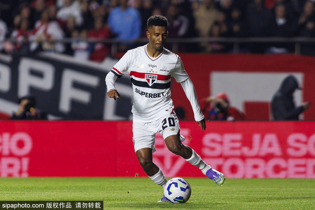 皇冠会员如何申请
_曼联坚持要4000万镑！安东尼渴望重返贝蒂斯皇冠会员如何申请
，转会谈判进展如何？