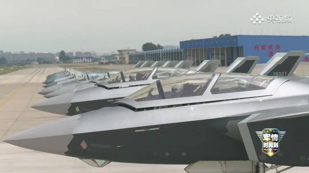 国际友谊赛U19_中国歼-35最新画面国际友谊赛U19！6枚中距弹、隐藏登机梯首次曝光！
