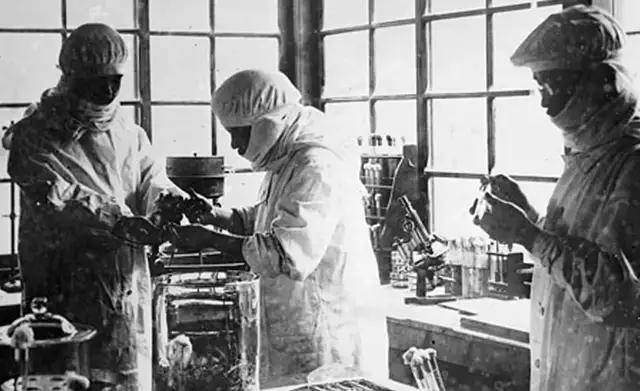 萨尔瓦多甲组联赛_离谱萨尔瓦多甲组联赛!俄罗斯把日本雇佣兵俘虏关笼子里游街示众?和中国有关系?