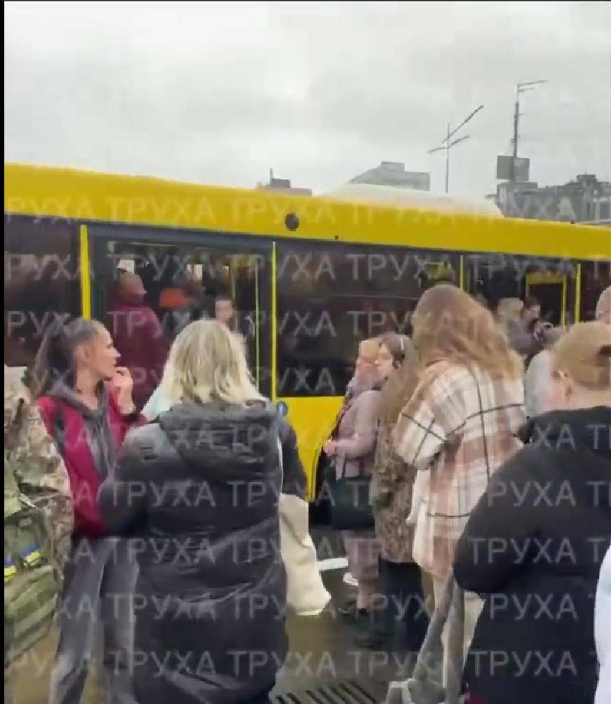 皇冠信用網怎么开户
_普京下狠手皇冠信用網怎么开户
，俄军让乌克兰断水断电一片黑暗，一夜间炸回石器时代