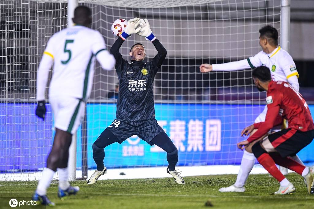 皇冠信用網开号
_中超-塞鸟反戈法比奥梅开二度 亚泰0-4国安保级希望渺茫