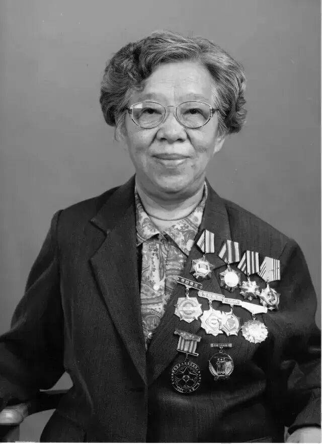 介绍个信用网网址
_送别！她在上海逝世介绍个信用网网址
，享年102岁！出身名门世家，被誉为“人民海军居里夫人式女杰”