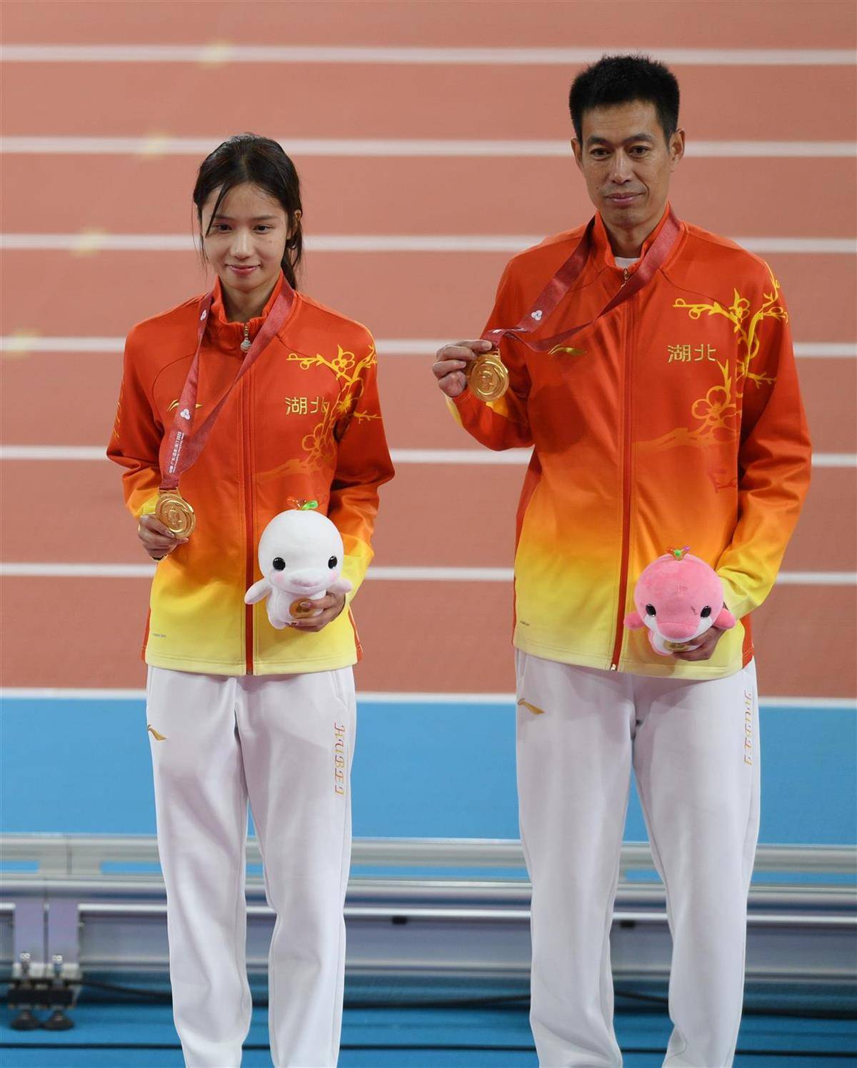 皇冠信用网如何申请
_清华学霸皇冠信用网如何申请
，一跃登顶！湖北选手邵雨琪摘得全运会女子跳高金牌