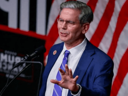 怎么弄皇冠信用網
_中美情况有变！贝森特发出“最后通牒”怎么弄皇冠信用網
，话音刚落，中国的一则公告让他认清现实，信号特殊