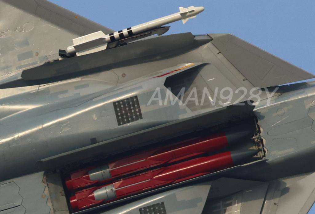 RB莱比锡足球
_发现大鱼了!炸烂乌克兰全境RB莱比锡足球
,苏57突防,“全球禁用”导弹又开火