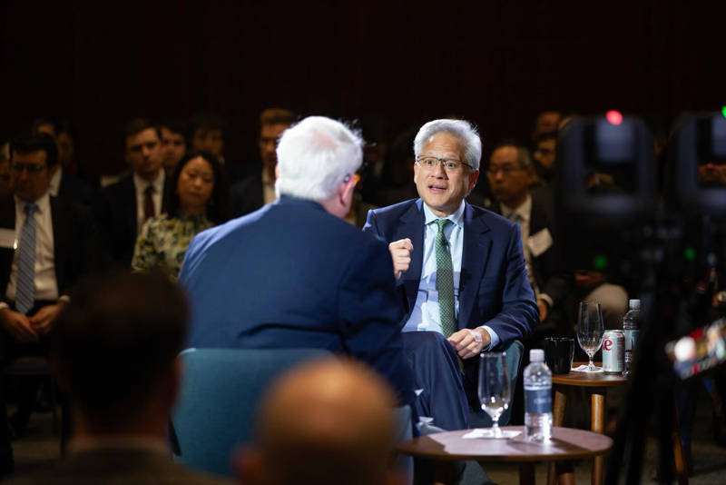 皇冠信用网APP下载
_谈到华为5G技术出口皇冠信用网APP下载
,黄仁勋着急:要是中国AI也搞“一带一路”…