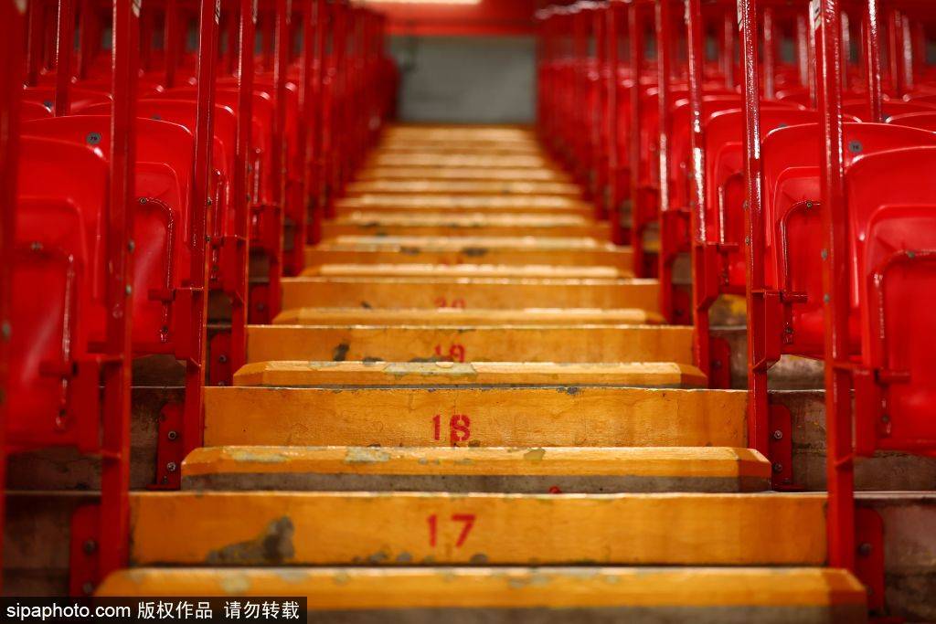 海地足球
_国安夺足协杯冠军海地足球
,亚冠官方祝贺:携‘永远争第一’信念再出发!