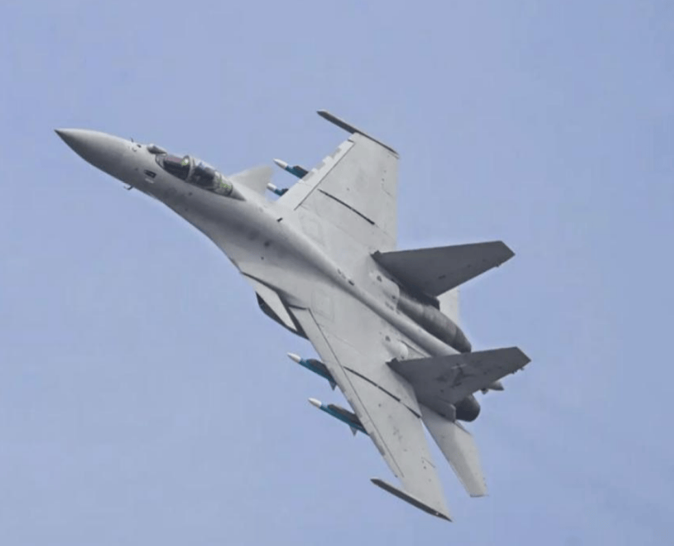 哥伦比亚足球
_日本丢脸丢大了哥伦比亚足球
,F15战机挑衅辽宁舰,还没看见歼15T,就被雷达锁定!