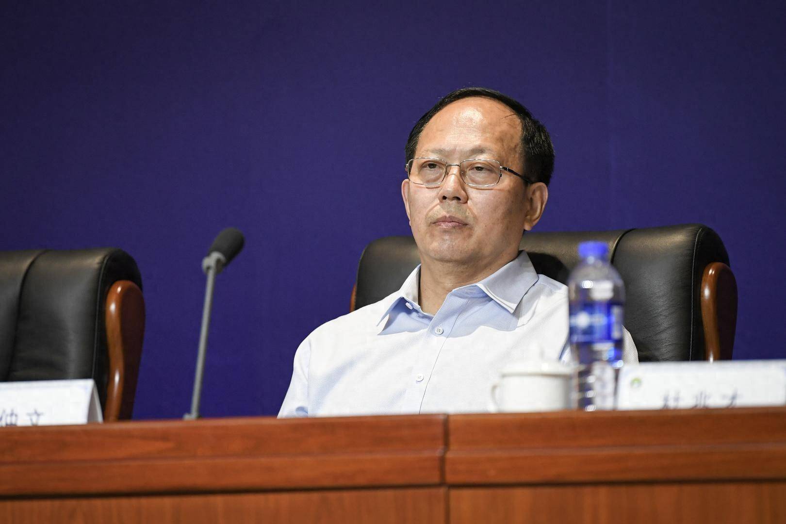 皇冠信用网登0
_受贿2.36亿皇冠信用网登0
,苟仲文一审被判死缓 曾被通报严重破坏体育系统政治生态