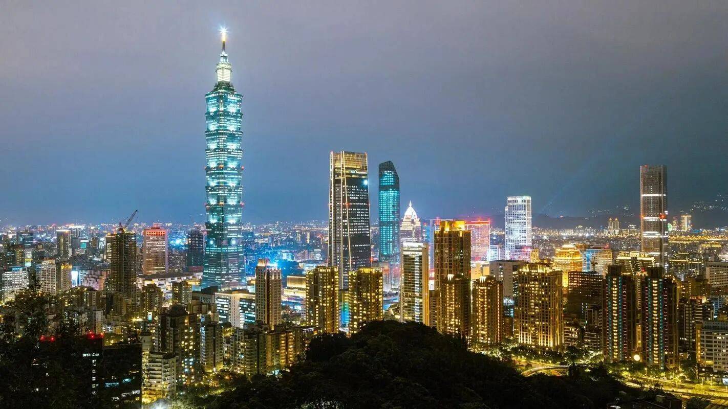 皇冠hga030_郑丽文扛大旗!台当局提统一时间皇冠hga030,岛内接通知,核心资产移交美日