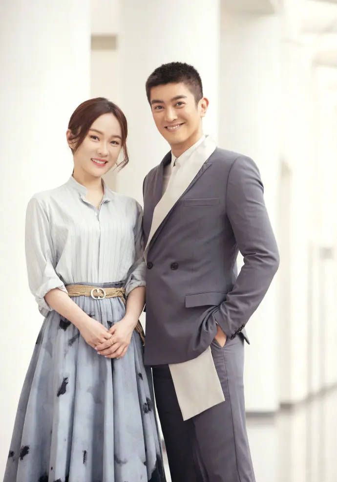 皇冠信用网去哪里弄_杜江恭喜妻子霍思燕参加国际犬展比赛夺冠:开心疯了皇冠信用网去哪里弄!创造历史!