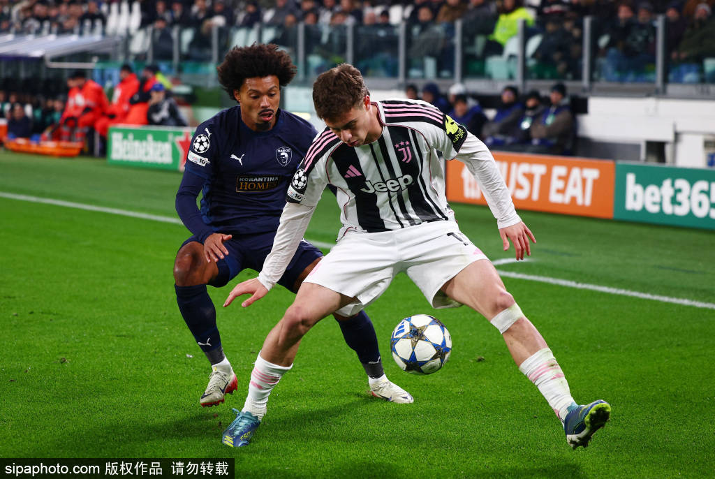 信用盘如何申请_尤文图斯换人风波:斯帕莱蒂与洛卡特利的短暂交流背后的战术考量