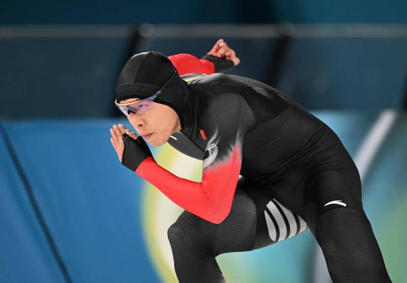 皇冠信用网登3代理注册_冬奥速滑男子500米：前三名均破奥运纪录 高亭宇获第7