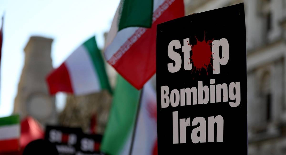 皇冠信用网申请条件_伊朗74轮反击皇冠信用网申请条件，以色列伤亡惨重，内塔尼亚胡垂头丧气：“这是很艰难的一晚”！